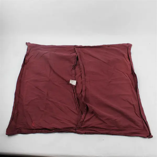 Lot Of 2 Unbranded Matching Solid Red Standard Size Bed Pillowcases 21" x 30"