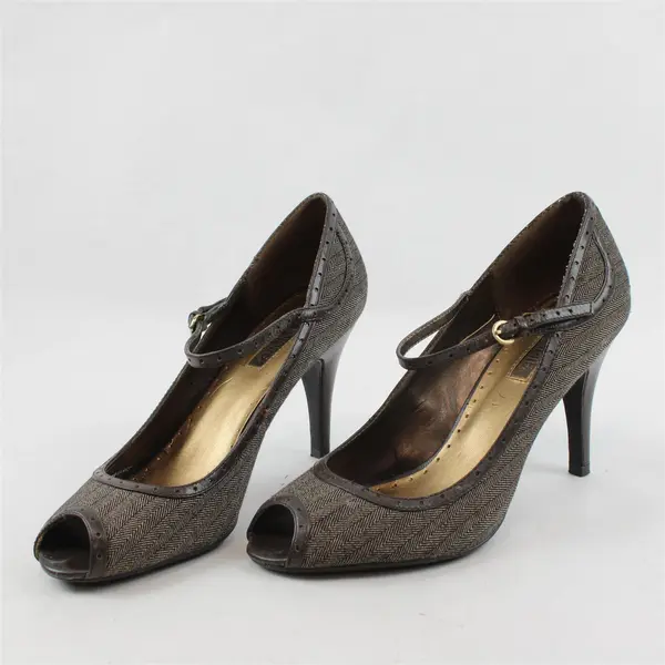 Connie Brown Materialistic Peep Toe Strap 3.5" Tall Heel Shoes Womens Size 9M