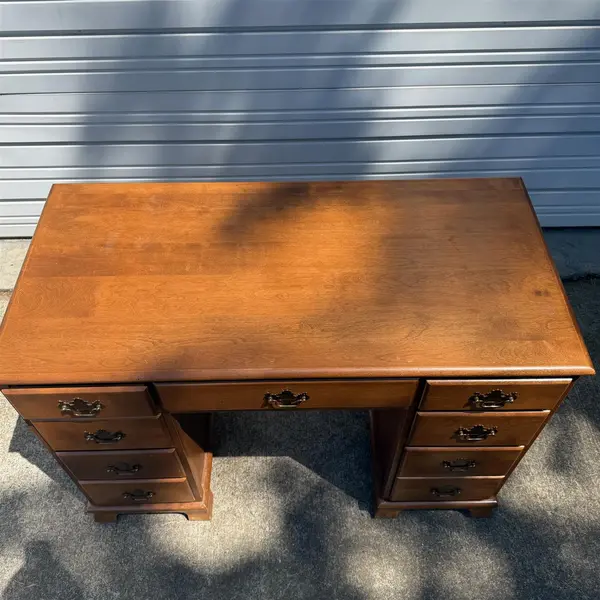 Baumritter Vintage Wood Maple Writing Desk Pre-Ethan Allen -Freight/Local Pickup