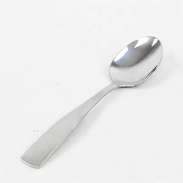 Lot of 4 Cambridge Silver Madison Pattern Stainless Steel Teaspoons 6" L 4" HDL