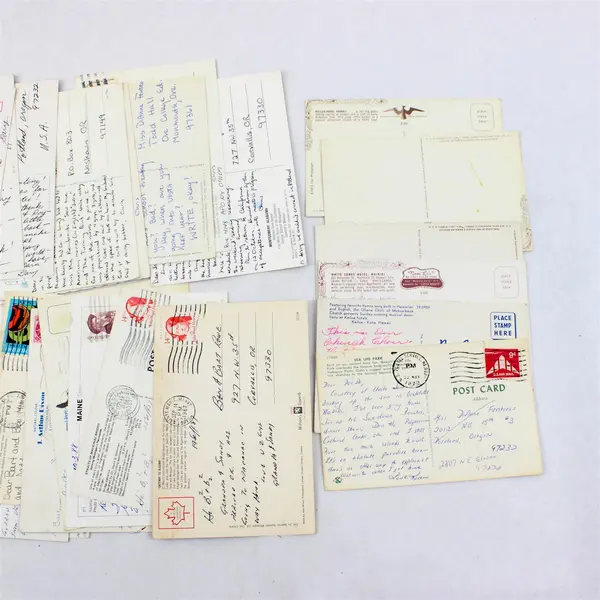 Lot of 25 Vintage Used USA International Postcards Crafting Junk Journal 