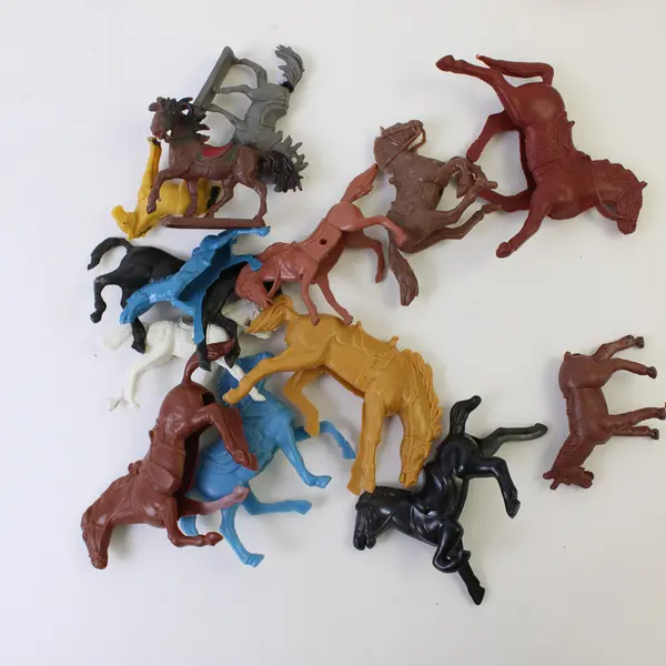 Vtg 1950's Marx Sears Heritage Fort Apache Playset Pieces - 55 horses