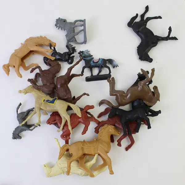 Vtg 1950's Marx Sears Heritage Fort Apache Playset Pieces - 55 horses