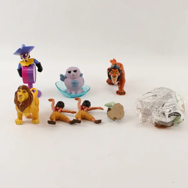 Lot of 8 Disney Lion King Mixed Character Action Figures Toys