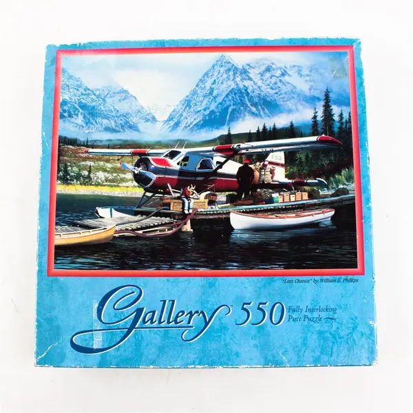 Vintage MB 550 Piece Jigsaw Puzzle "Last Chance" 1989 #4571-3