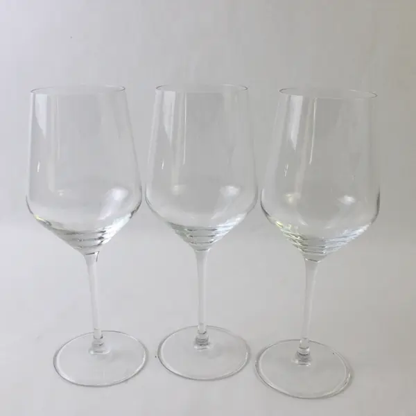 Lot Of 3 Unbranded/Unmarked Matching Clear Glass White Wine Glasses 9.5" Tall