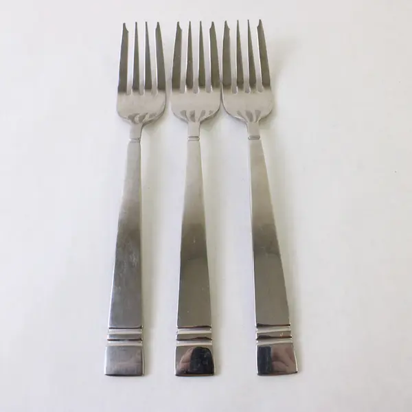 Three 18/8 Stainless Pfaltzgraff Pastry Forks in the Pattern Passage