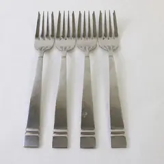 Four 18/8 Stainless Pfaltzgraff Pastry Forks in the Pattern Passage