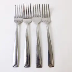 Four Pfaltzgraff Stainless Pastry Forks in the Portrait Pattern