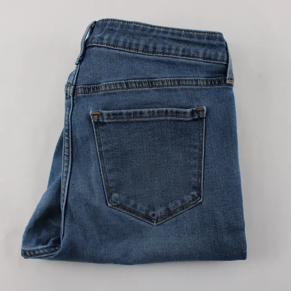 Old Navy Women's 10 Med Wash Mid-Rise Kicker Boot-Cut Stretch Denim Jeans