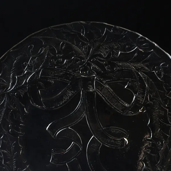 Arcoroc Holiday Traditions Glass Holly Wreath Christmas Platter 12.5"