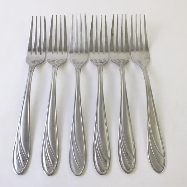 Six Pfaltzgraff Dinner Forks in the Pattern PFF38