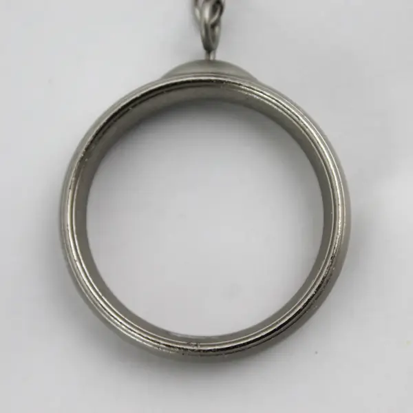 Set of 10 Metal Curtain Rings With Clips 