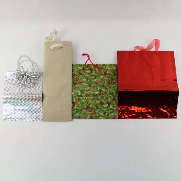 Lot of 14 Floral and Miscellaneous Gift Bags Varied Sizes