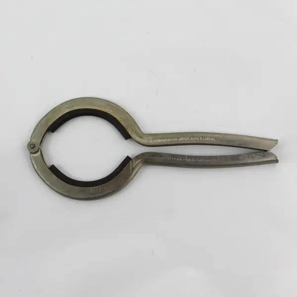 The Gunnard Co. Metal Canning Jar Opener