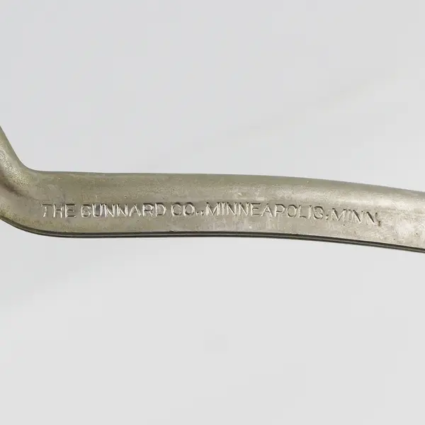 The Gunnard Co. Metal Canning Jar Opener