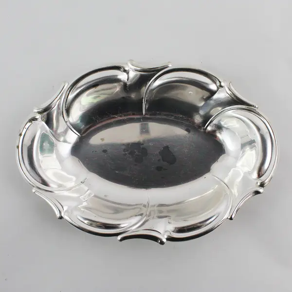 Elite 4 Footed Oval Scalloped Rim Silver Plate Tray Hoka West Germany