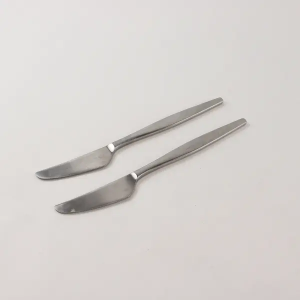 Two Stainless Dinner Knives by Lauffer in the Pattern Vantage