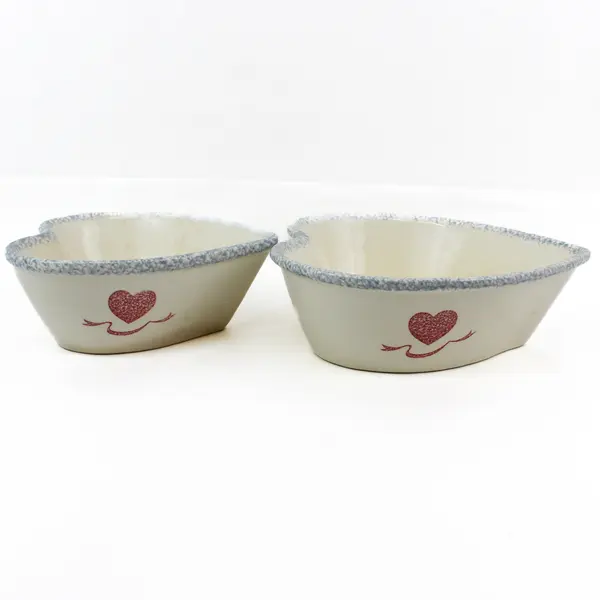 Set of 2 Vintage Heart Shaped Spongeware Nesting Serving Bowls Japan