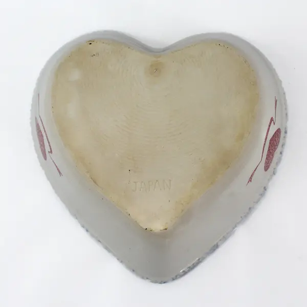 Set of 2 Vintage Heart Shaped Spongeware Nesting Serving Bowls Japan