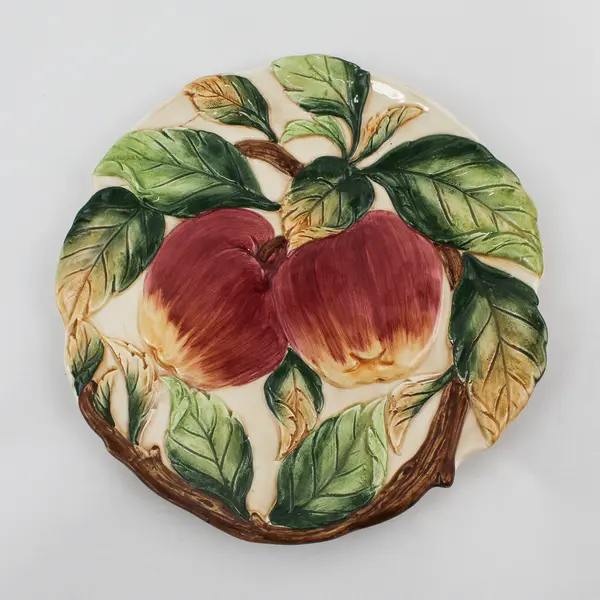 8.25 Inch Apple Pattern Plate