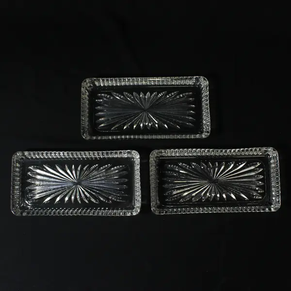  3 Ribbed Glass Rectangular Snack or Cracker Trays Starburst Bottom 7.25" Long