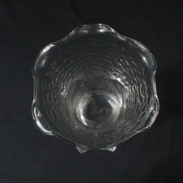 Anchor Hocking Dimpled Clear Glass Vase Embossed Hearts Ruffled Rim 6.75"