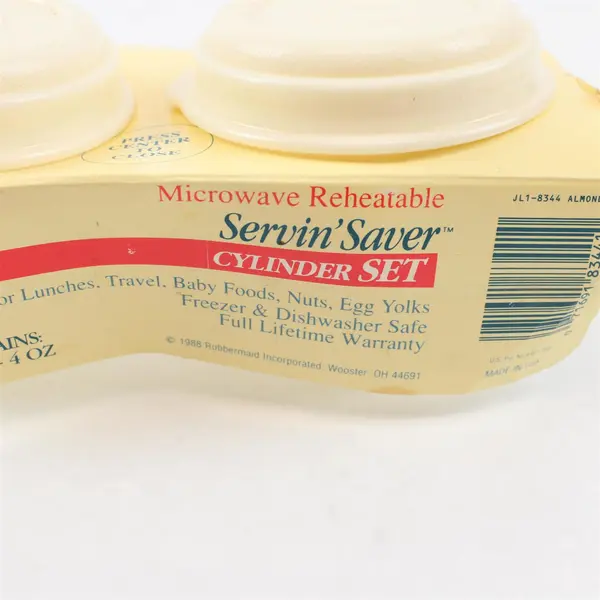 Rubbermaid Servin' Saver Cylinder Set 2 Pack 4 Oz Food Storage Containers