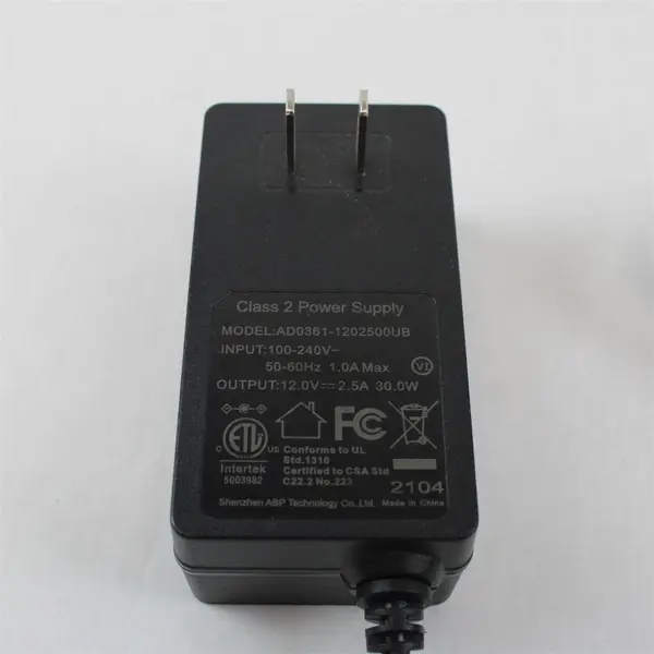 AD0361-1202500UB AC Adapter 100-240V to 12V 2.5A Power Supply