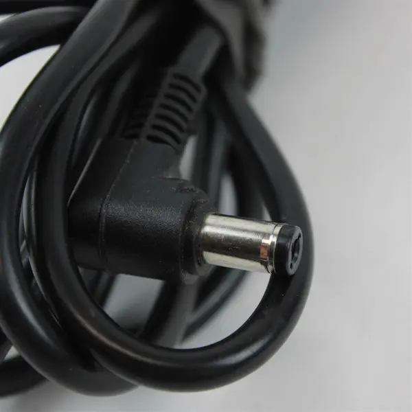 AD0361-1202500UB AC Adapter 100-240V to 12V 2.5A Power Supply
