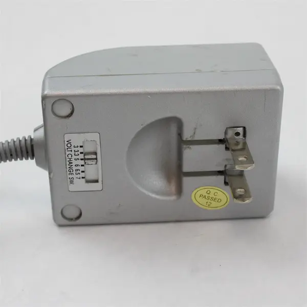 Digital Concepts CH-999 2.1A Multi-Voltage Switching Power Supply As-Is