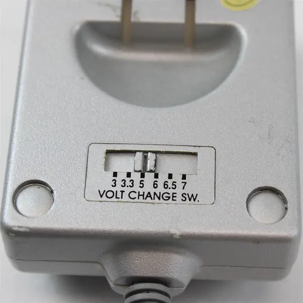 Digital Concepts CH-999 2.1A Multi-Voltage Switching Power Supply As-Is