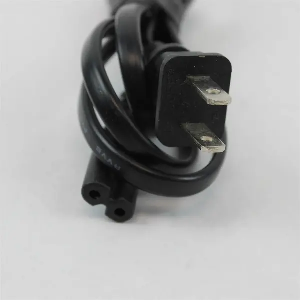Lot of 2 IEC C7 Power Cord + D'Addario PW-CT-9V 9V DC Adapter