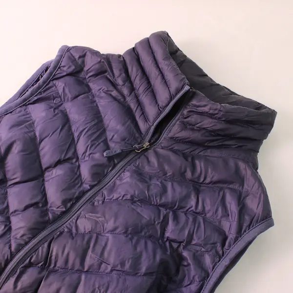 32 Degrees Heat Dark Plum Purple Zip-Up Vest Women's Medium