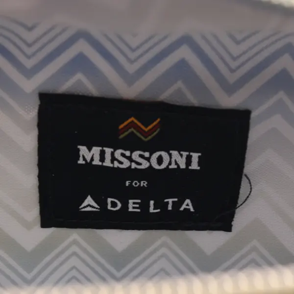 Missoni Blue Zig-Zag Delta Toiletry Zipper Bag Complete Set