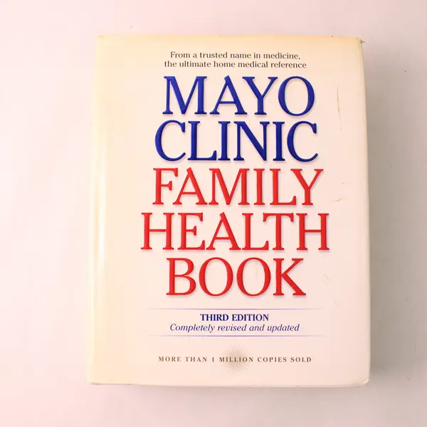 Mayo Clinic Family Health Book 3rd Edition Revised Updated 2005 Hardcover DJ