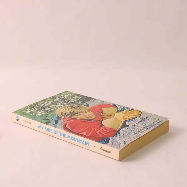 My Side of the Mountain Jean George Scholastic Inc Paperback