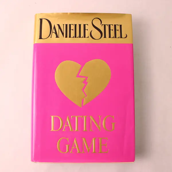 Dating Game by Danielle Steel 2003 Hardcover Novel Hardcover Dust Jacket