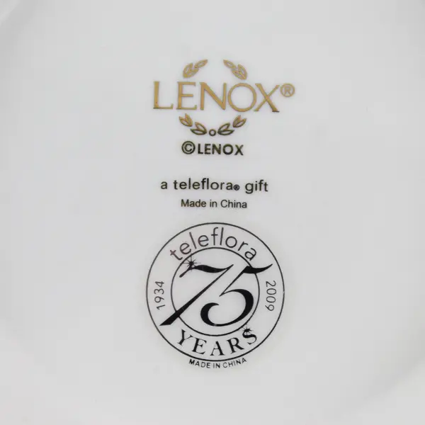 Lenox Teleflora 75th Anniversary 1934-2009 Holly Berry Serving Bowl  Gold Trim 