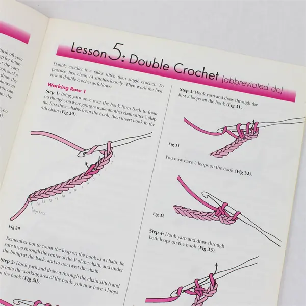 VTG Learn to Crochet in Just One Day Jean Leinhauser 1993 Right-Handed Ver PB