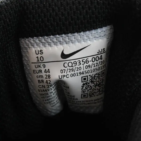 Nike Solid Black Legend Essential 2 Sneakers/Running Shoes Mens Size 10