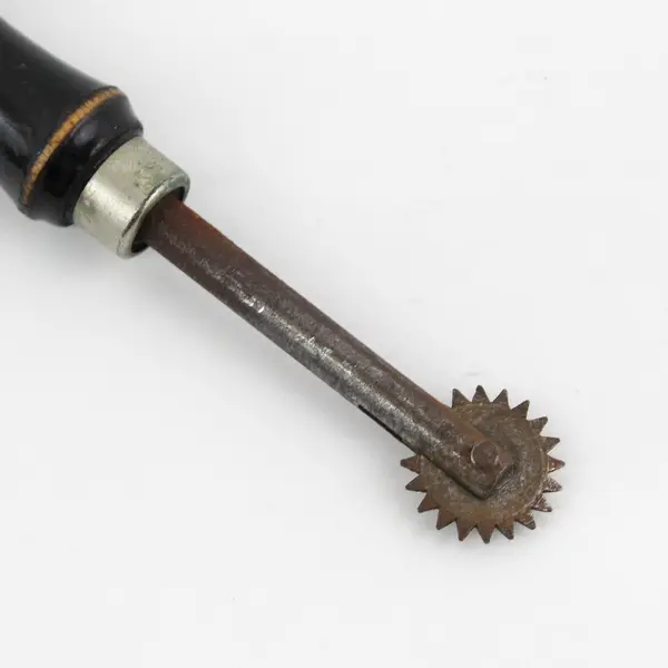 Vintage Black Wood Handle Sewing Tool Tracing Wheel