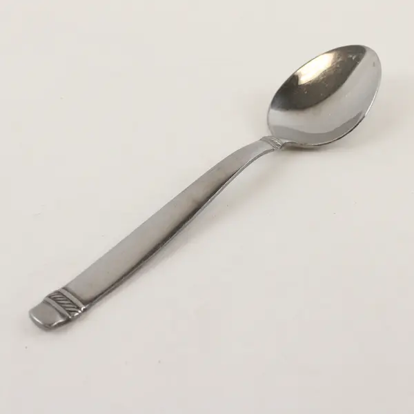 Lot of 5 Cuisinart Flatware CUI17 Pattern Stainless Oval Soup Spoons 7.5" Good