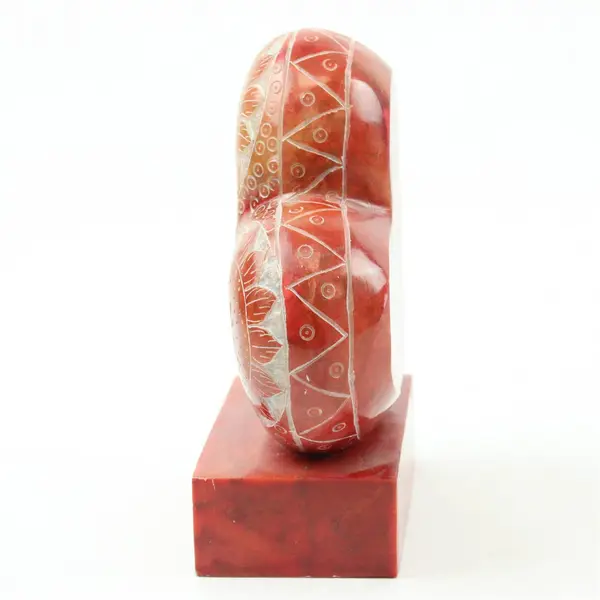 Handcrafted India Red Heart Shaped Carved Stone Figure/Statue Bookend 5.5" Tall