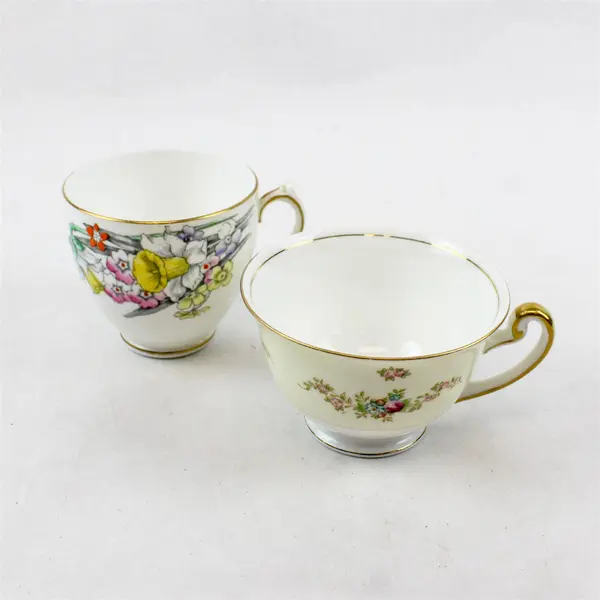Lot of 2 Bone China Teacups Victoria C&E Daffodil & Meito Hand-Painted Gold