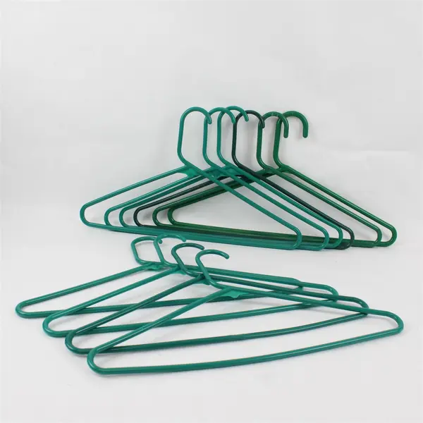 RUFFIES Lot of 10 Green Plastic Clothes Hangers for Shirts & Pants