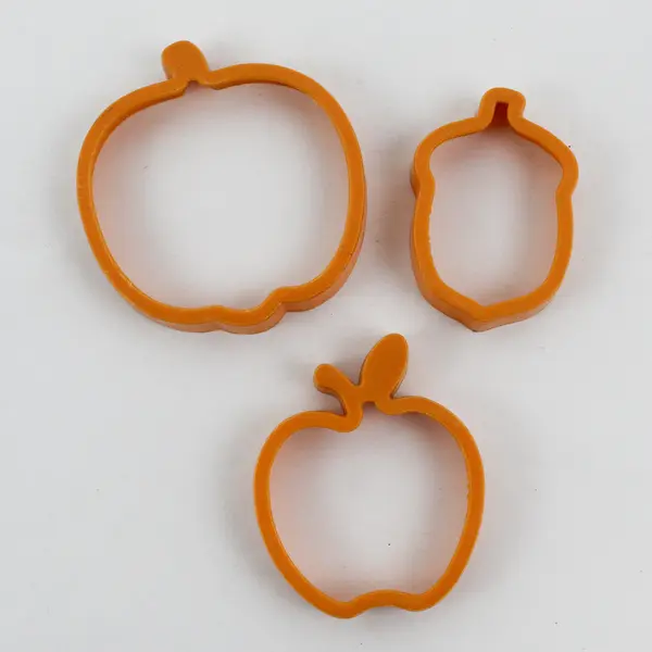 Set of 5 Vintage Amscan Fall Thanksgiving Plastic Cookie Cutters