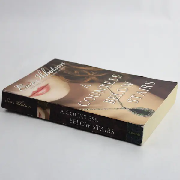 A Countess Below Stairs by Eva Ibbotson 2007 Format Paperback