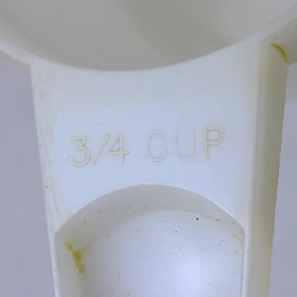 Set of 4 Vintage Tupperware Measuring Cups 1/2, 2/3, 3/4, 1 Cup