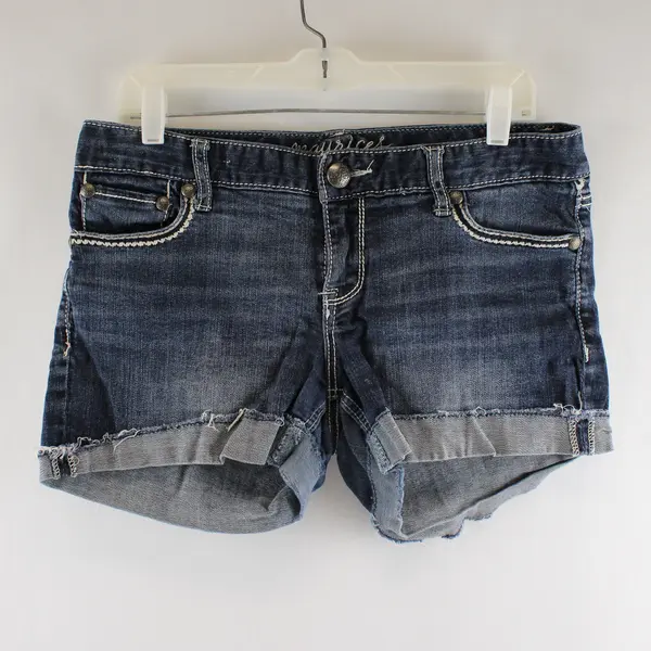 Maurices Women's 9/10 Reg Dark Wash Cuffed Denim Jean Shorts - 3.5" Inseam